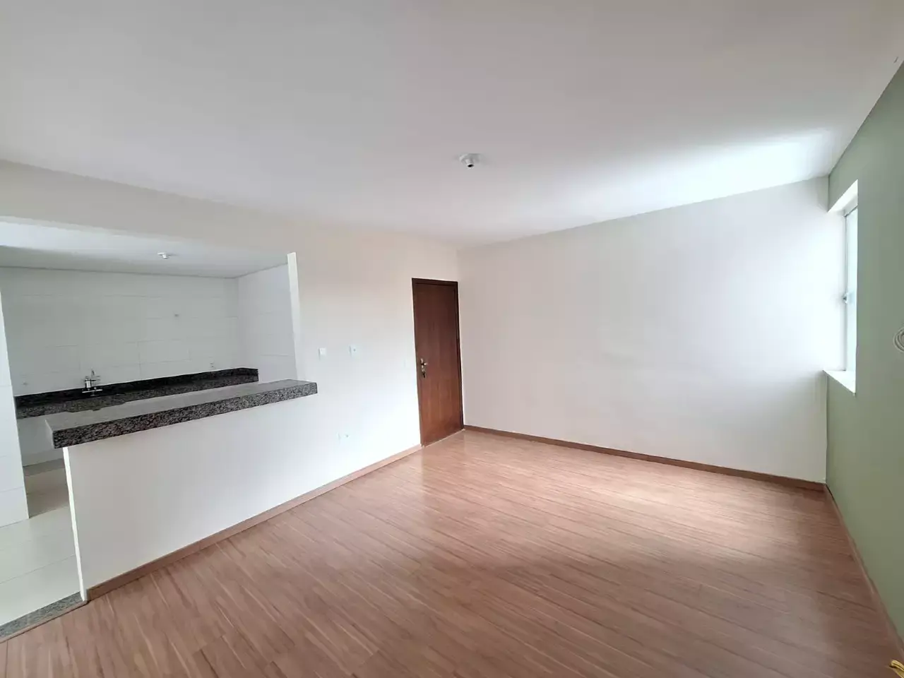Apartamento com ótima localização — 3 quartos para alugar no Alaita
