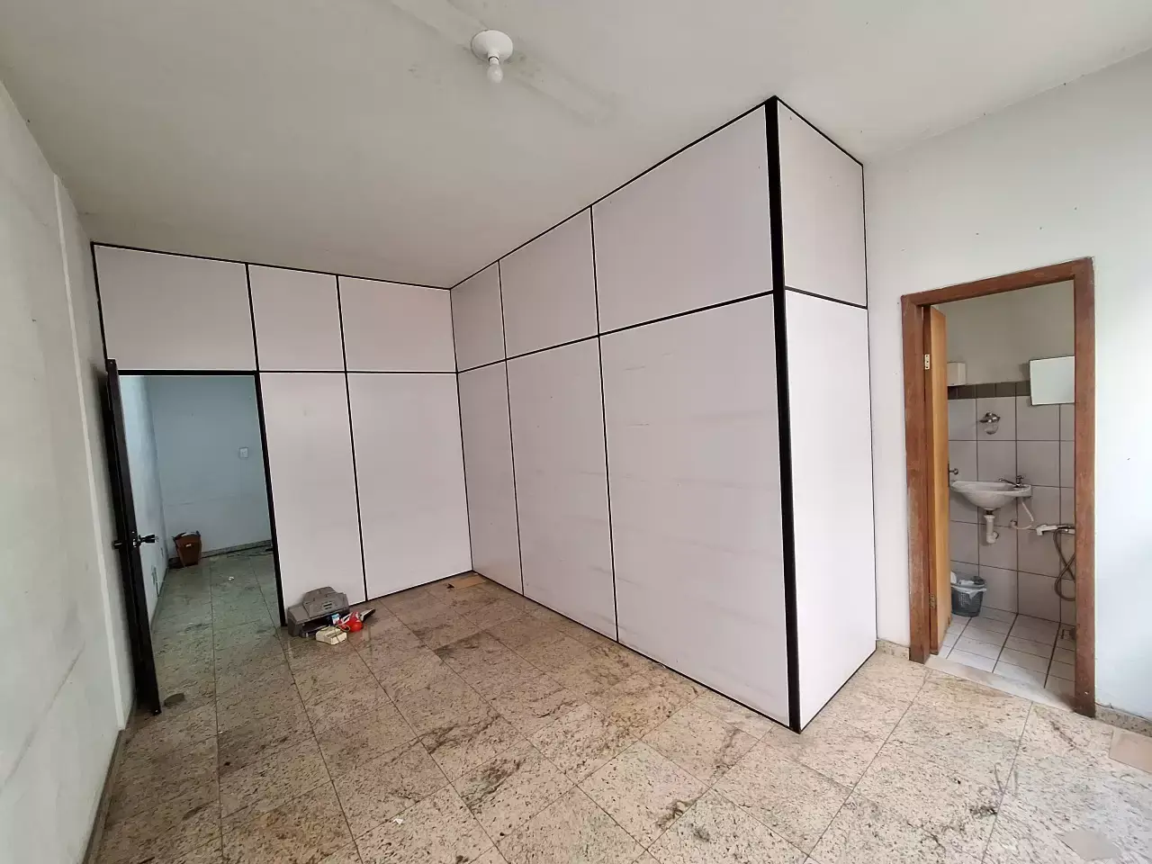 Loja na Quinta Avenida — Comercial para alugar no Centro