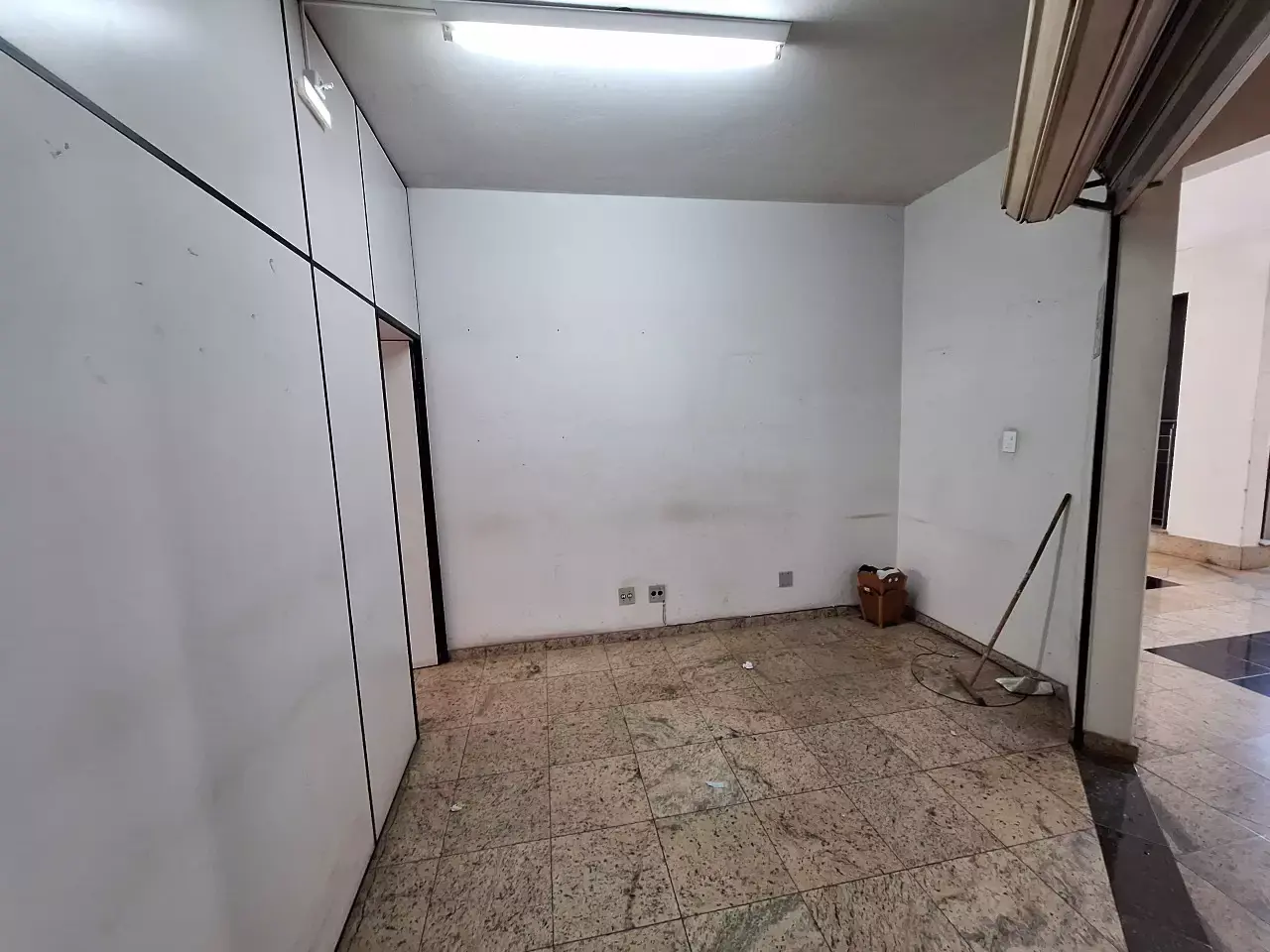Loja na Quinta Avenida — Comercial para alugar no Centro