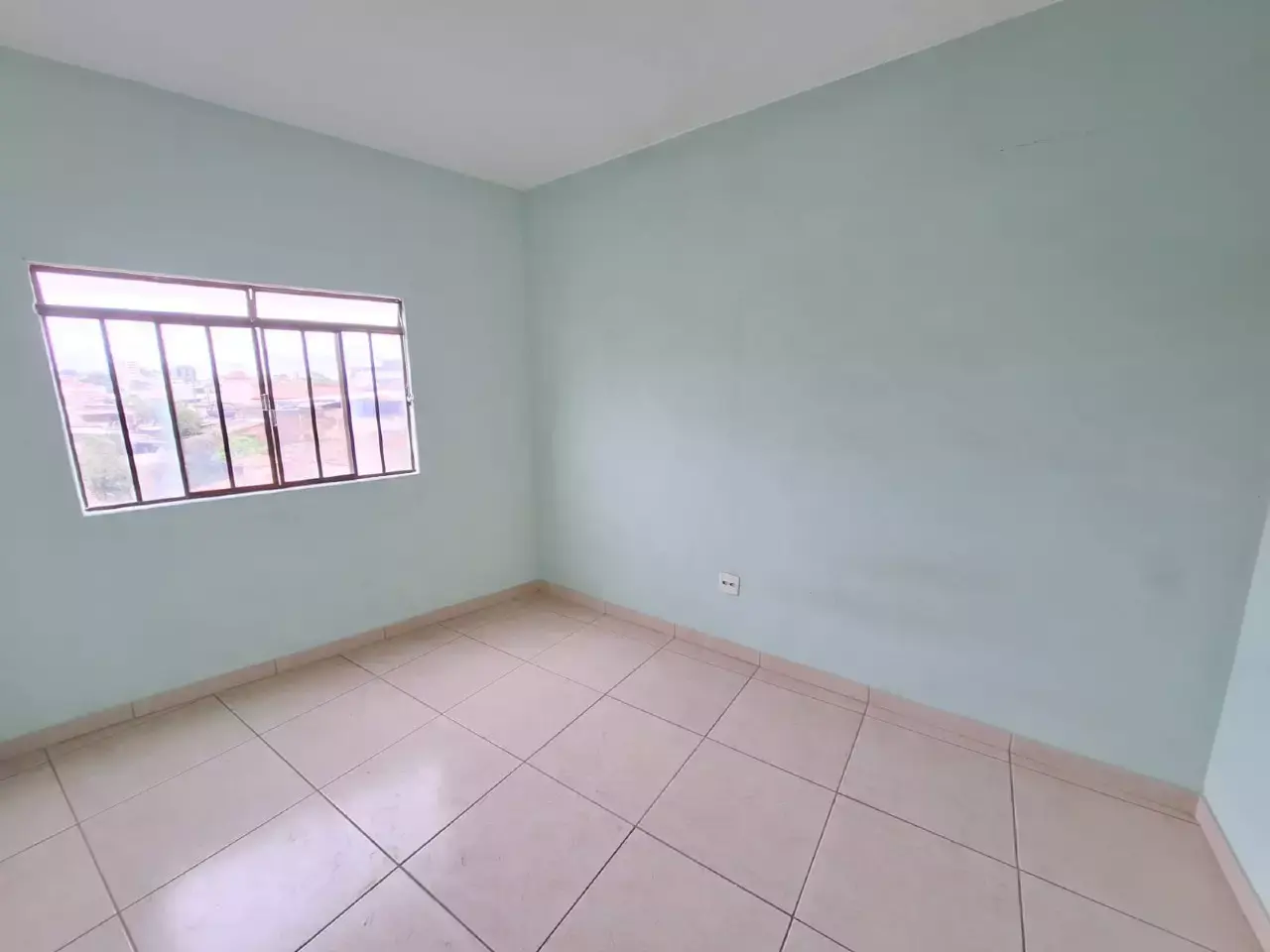 Apartamento para alugar, 3 quartos, 1 suíte, 1 vaga — Vila Nazaré
