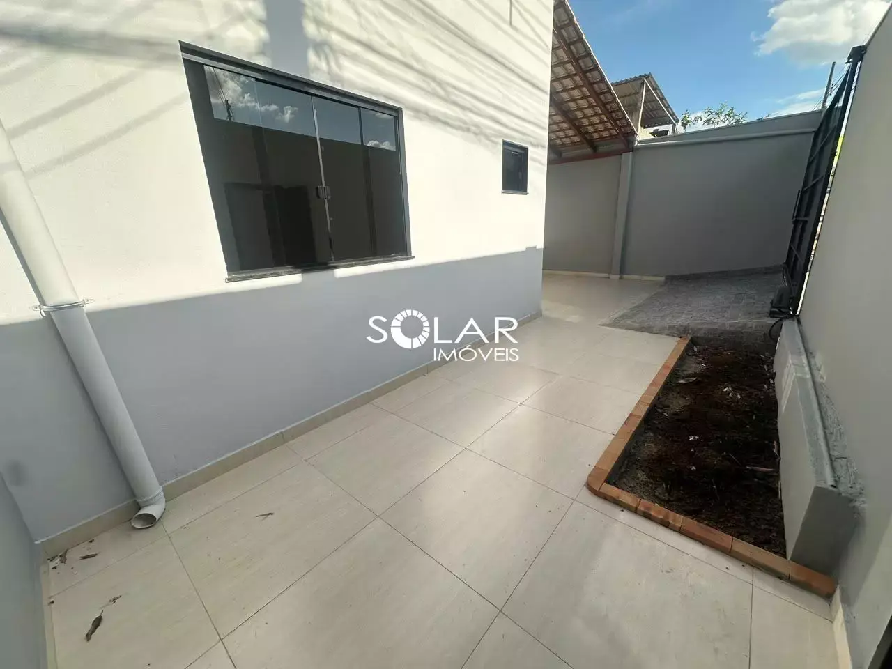 Casa moderna no Cidade Nova com espaço gourmet | 3 quartos e 2 vagas