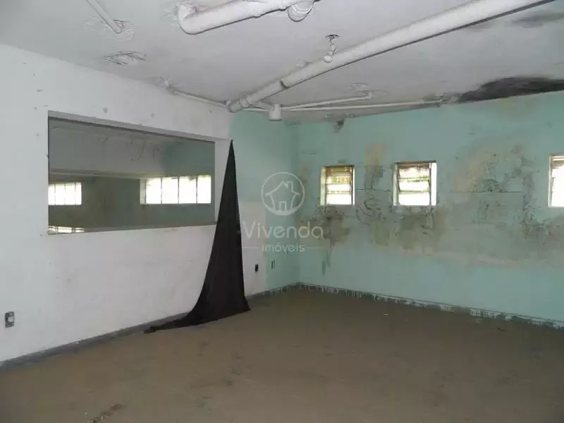 Ótima Loja no Universitário — sala comercial para alugar