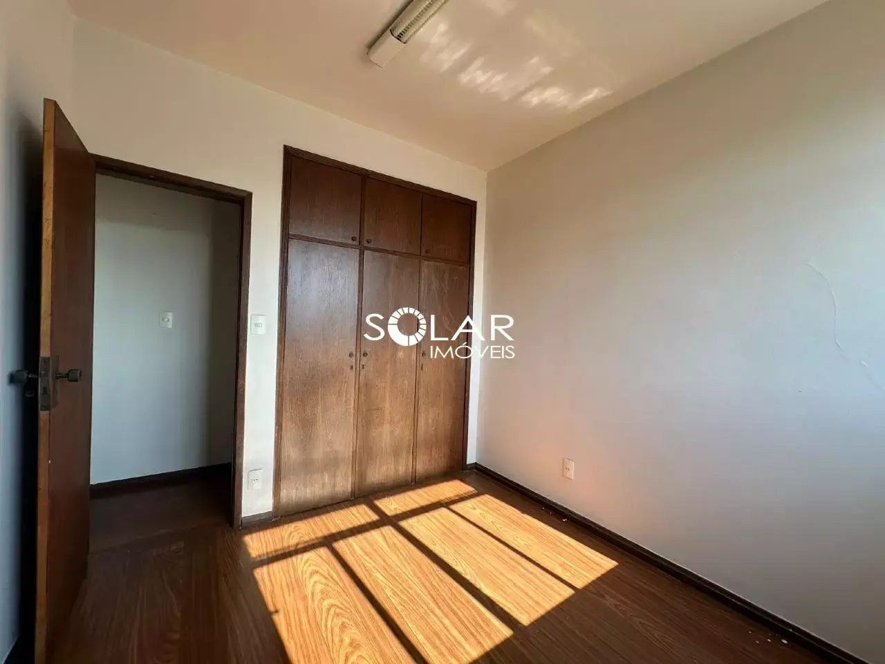 Apartamento para Locação no Centro – 3 quartos e 1 vaga de garagem