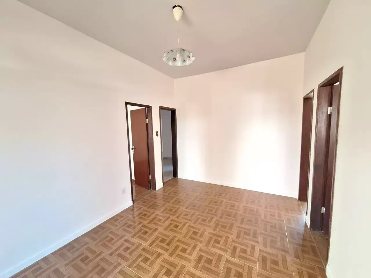 CASA para aluguel, 3 quartos, 1 vaga, Residencial Morro do Sol