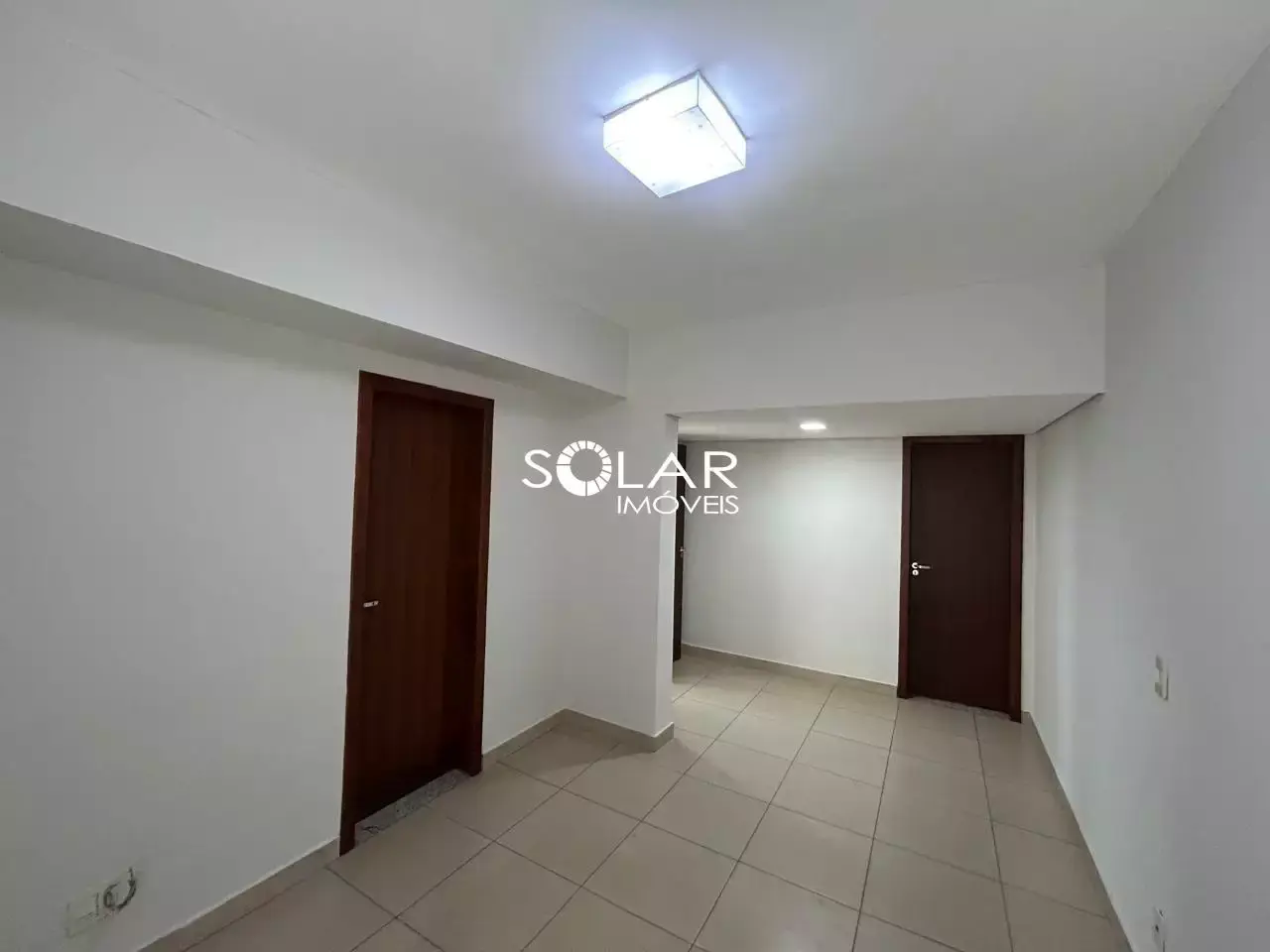 Apartamento 3 quartos, 173 m² para alugar no Centro