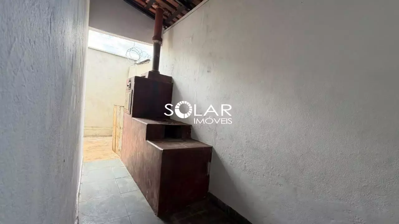 Casa para aluguel no bairro Lourdes, em Itaúna