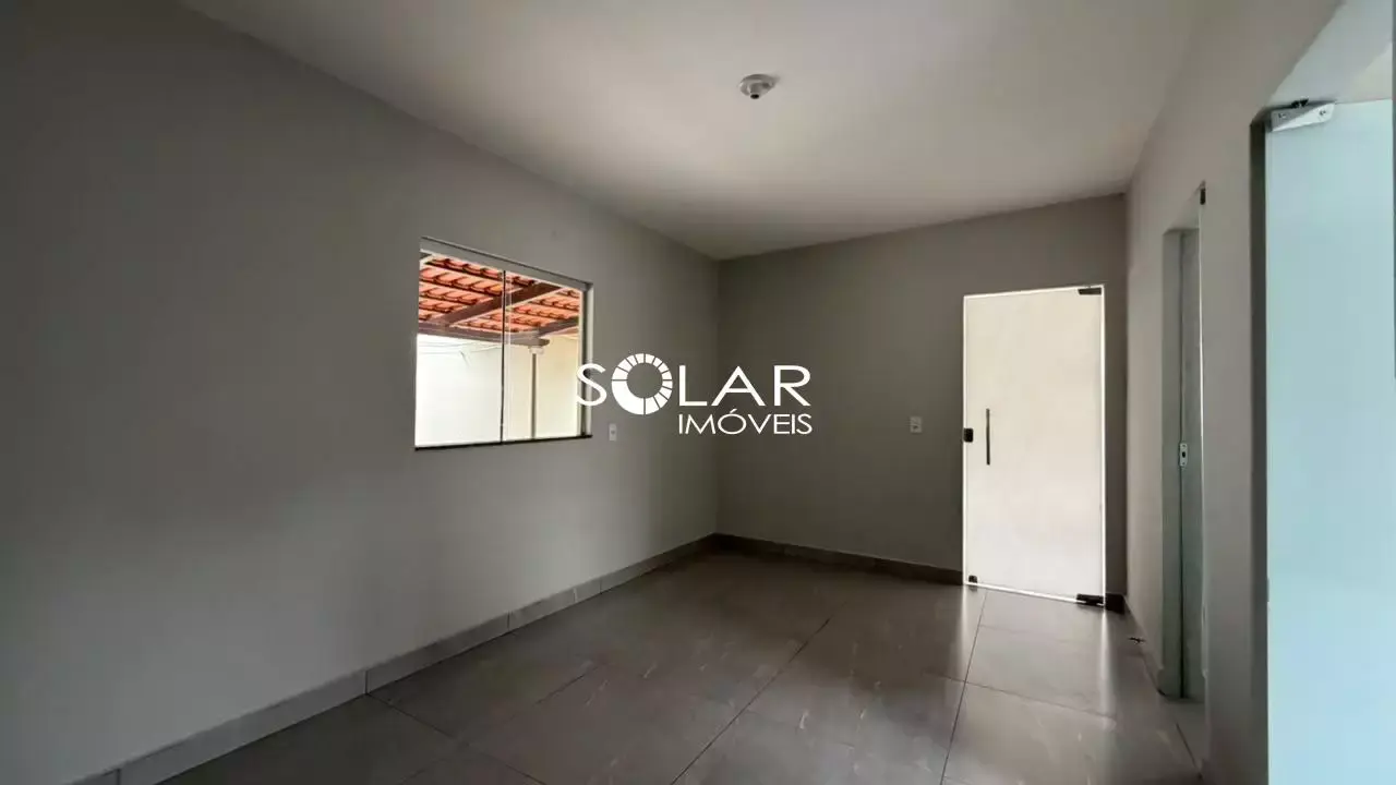 Casa para aluguel no bairro Lourdes, em Itaúna
