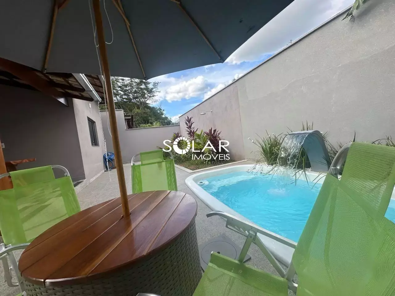 Casa Nova à Venda em Local Tranquilo! — 3 quartos, Vila Santa Maria