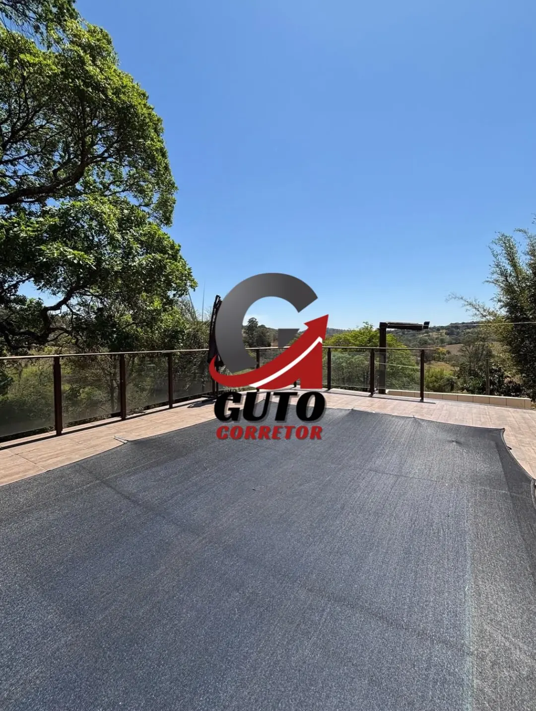 Chácara com 5 dormitórios e piscina no Sumidouro