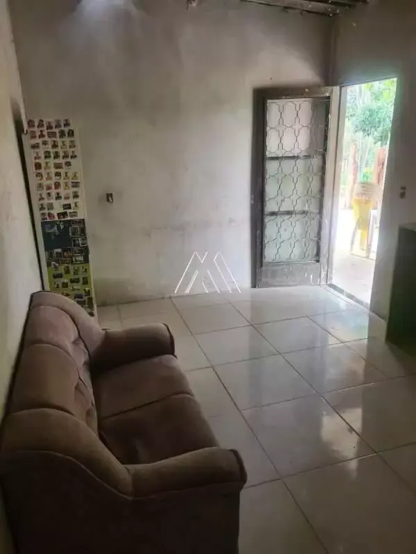 Casa em fase de acabamento à venda nos Marques