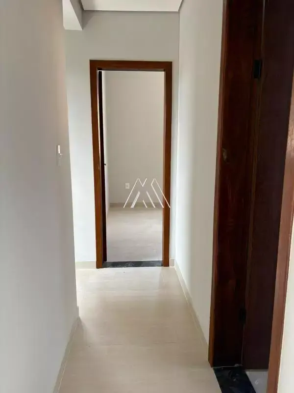 Cobertura residencial à venda em Itaúna, MG — 3 quartos e 2 vagas