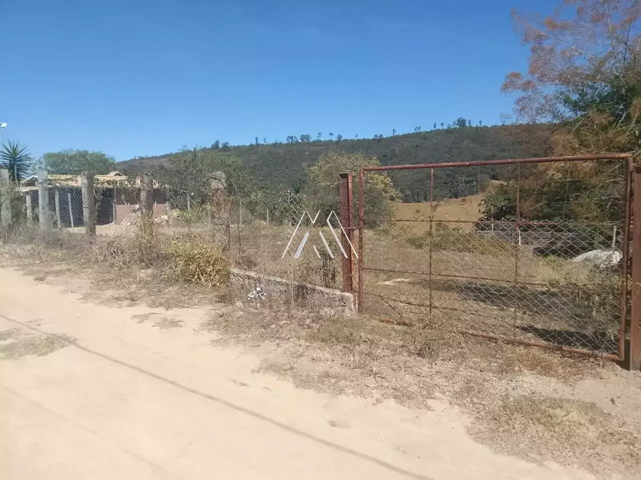 Chácara 1.000 m² à venda no Córrego do Soldado