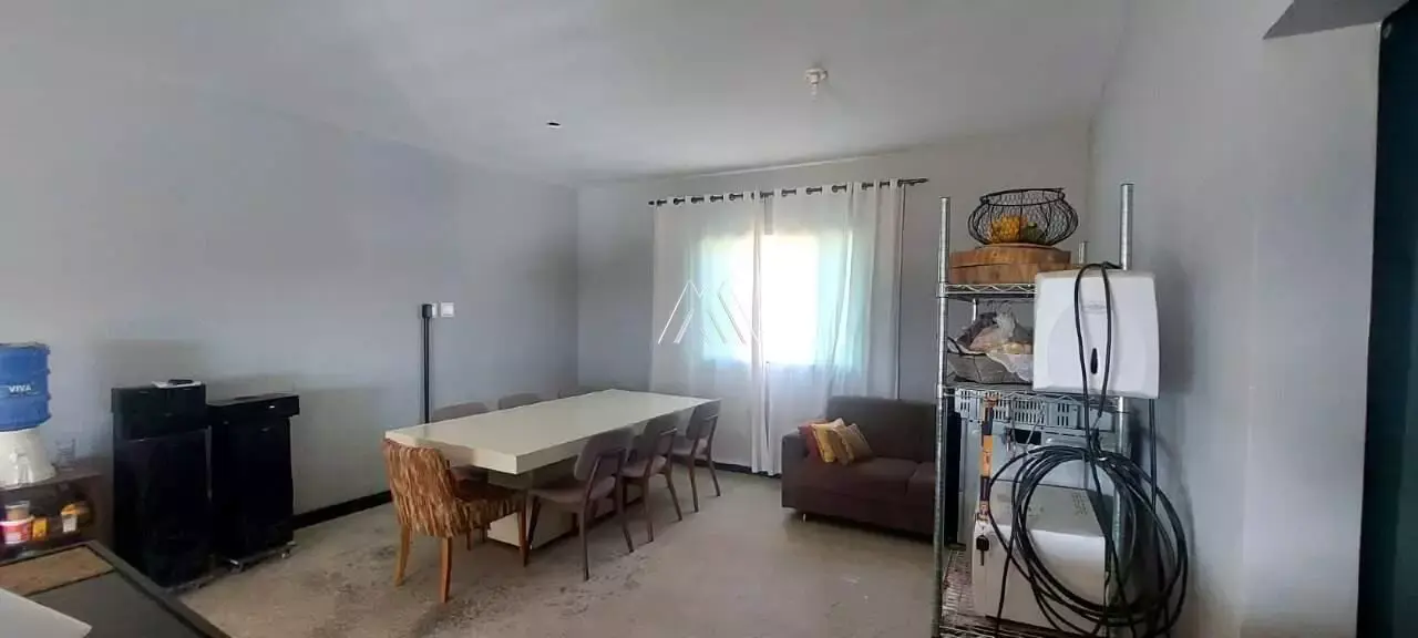 Vendo chácara em Itaúna em excelente localização!