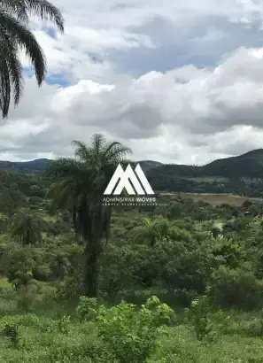 Vendo chácara em Itaúna em excelente localização!