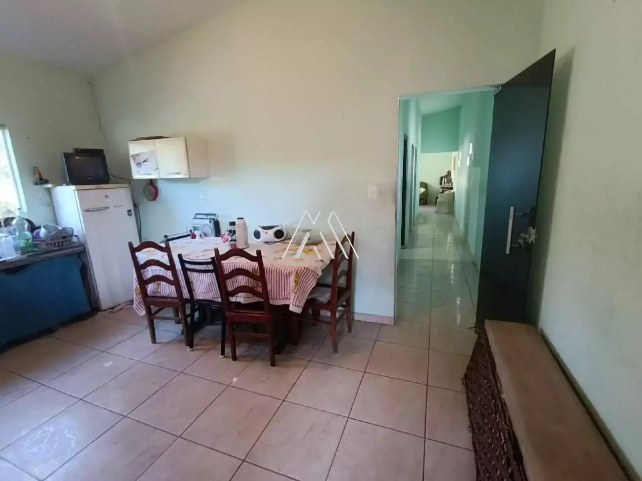 Vendo casa em Itaúna em excelente localização! — 3 quartos no Córrego do Soldado