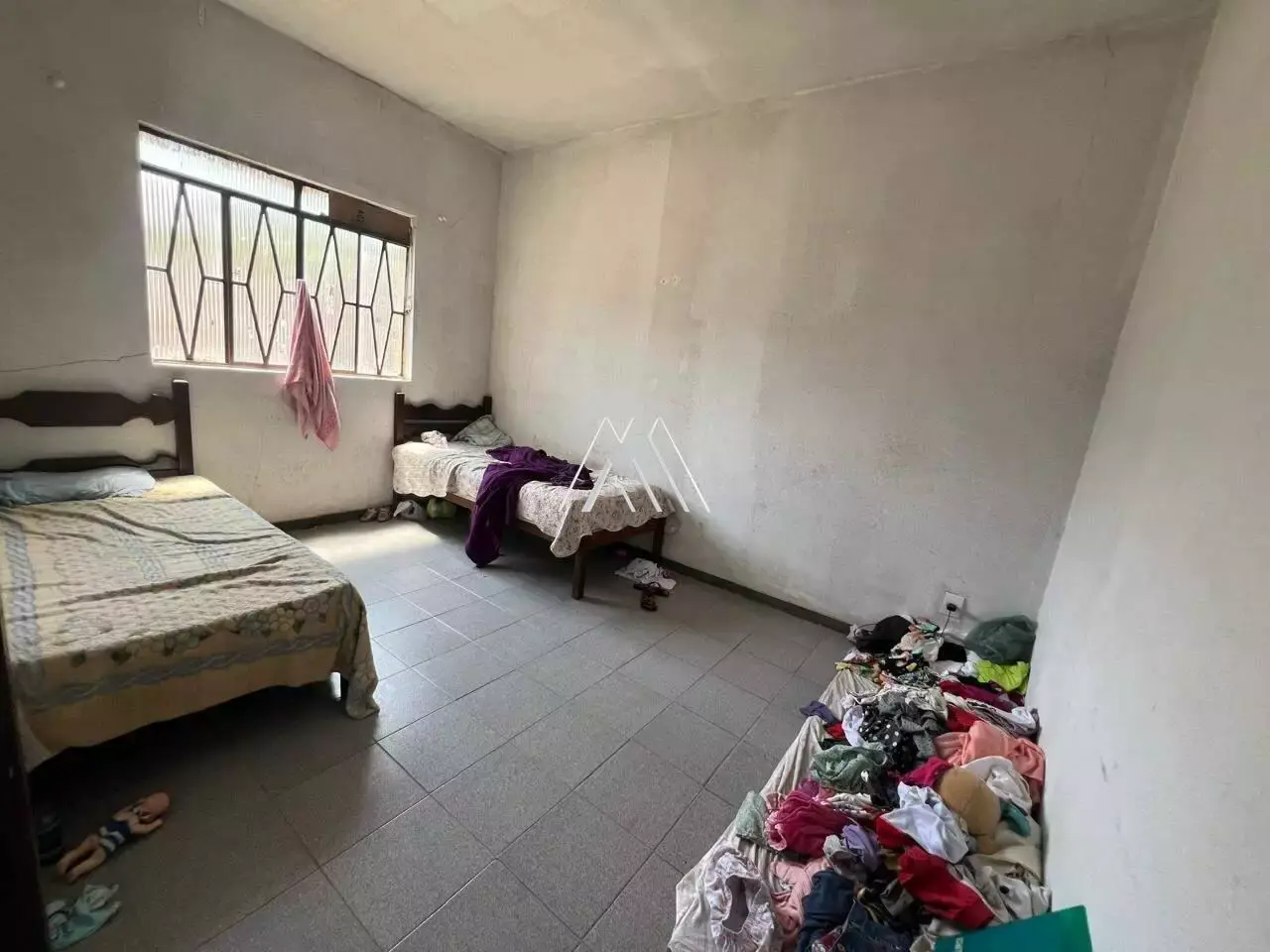 Vendo lote em Itaúna com ótima localização! — Vila Tavares
