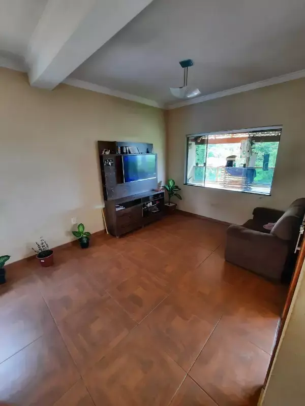 CASA PARA VENDA - VALE DAS AOREIRAS - ITAÚNA MG — Casa 3 quartos com suíte