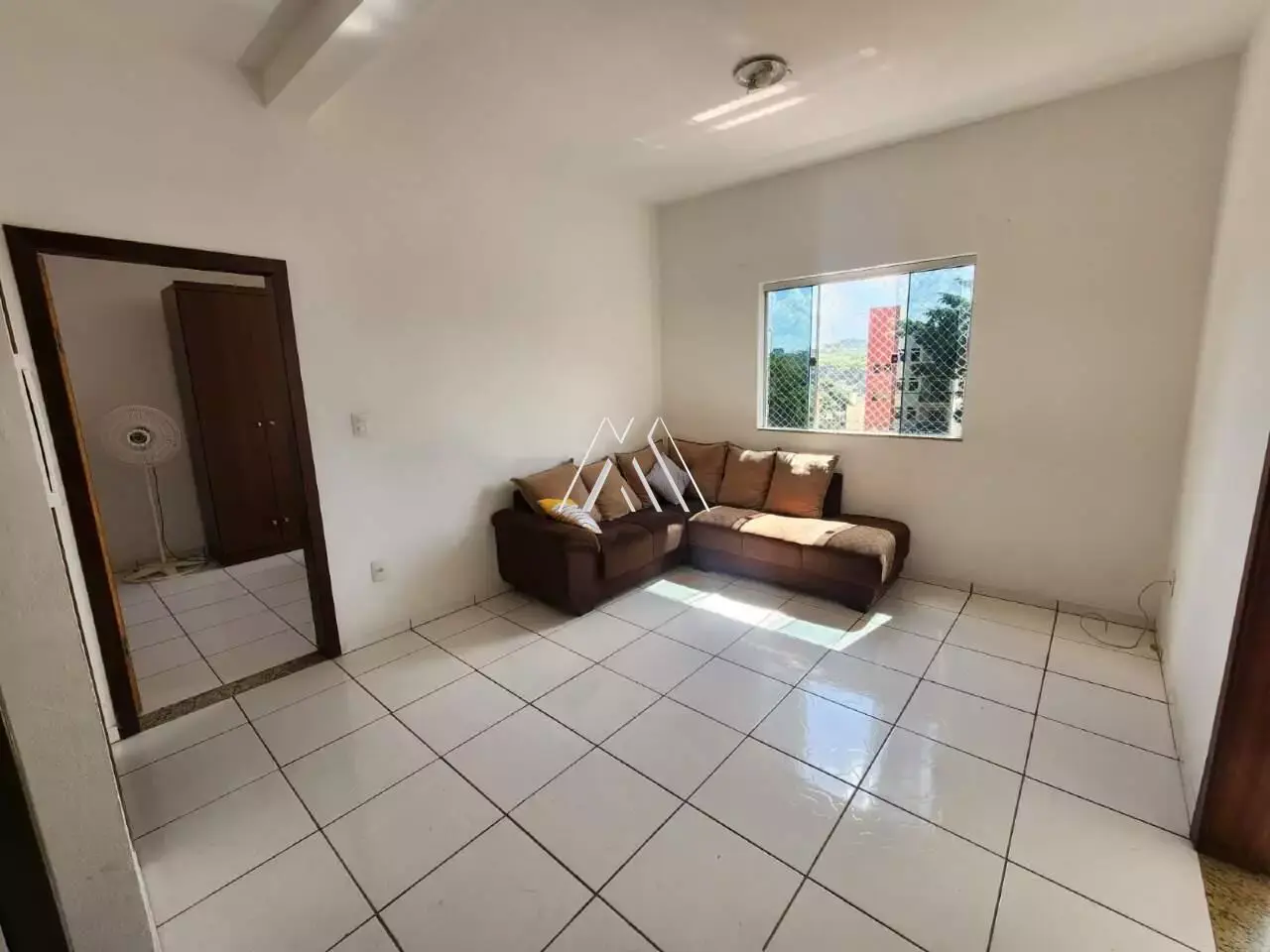 IMÓVEL PARA VENDA - LEONANE - Casa 3 quartos com suíte e cobertura