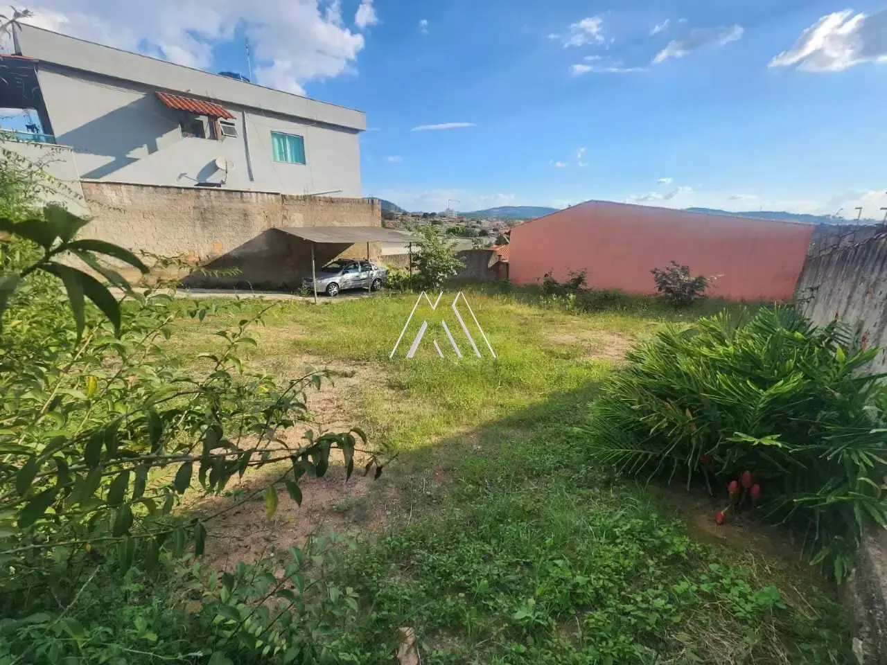 IMÓVEL PARA VENDA - TRÊS MARIAS - ITAÚNA MG — Terreno 394 m²