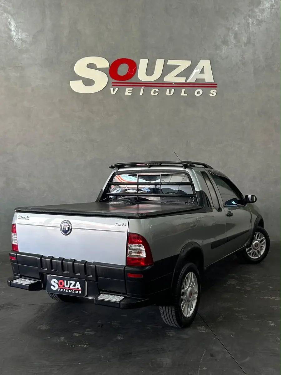 Fiat Strada 1.4 CE 2008 — 104 mil km