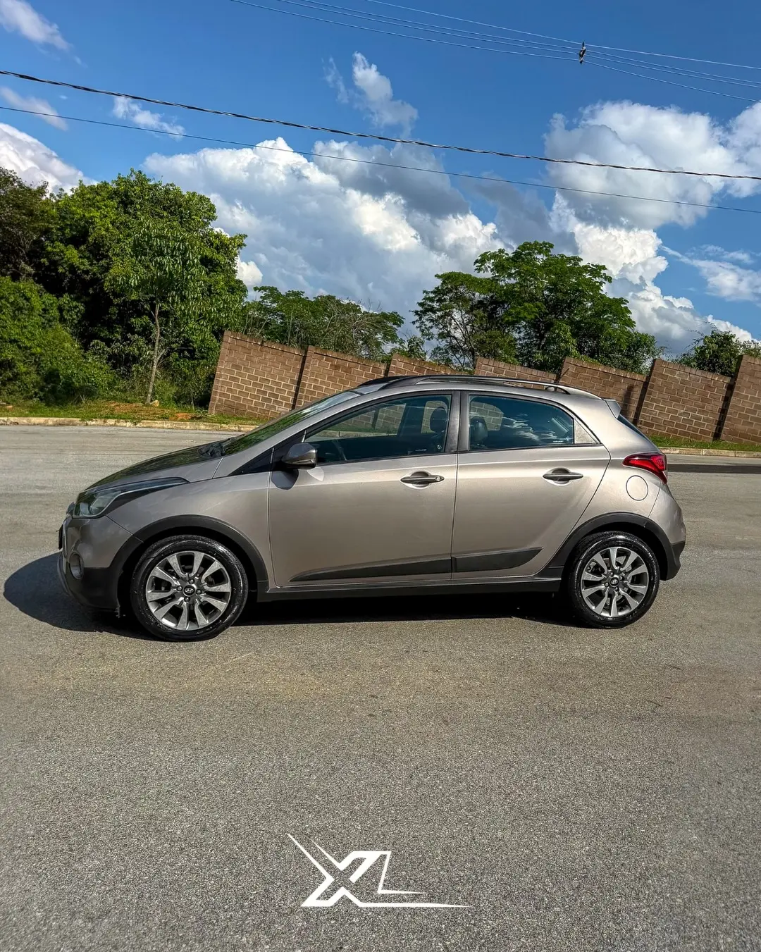 Hyundai HB20X Premium 2017 automático — 144 mil km