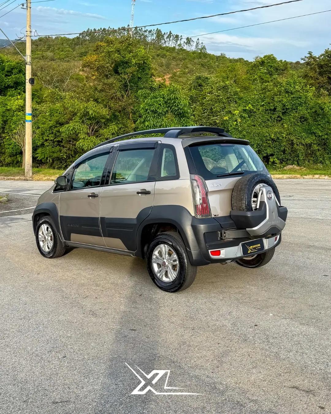 Fiat Idea Adventure 1.8 2011/2012 — 140 mil km