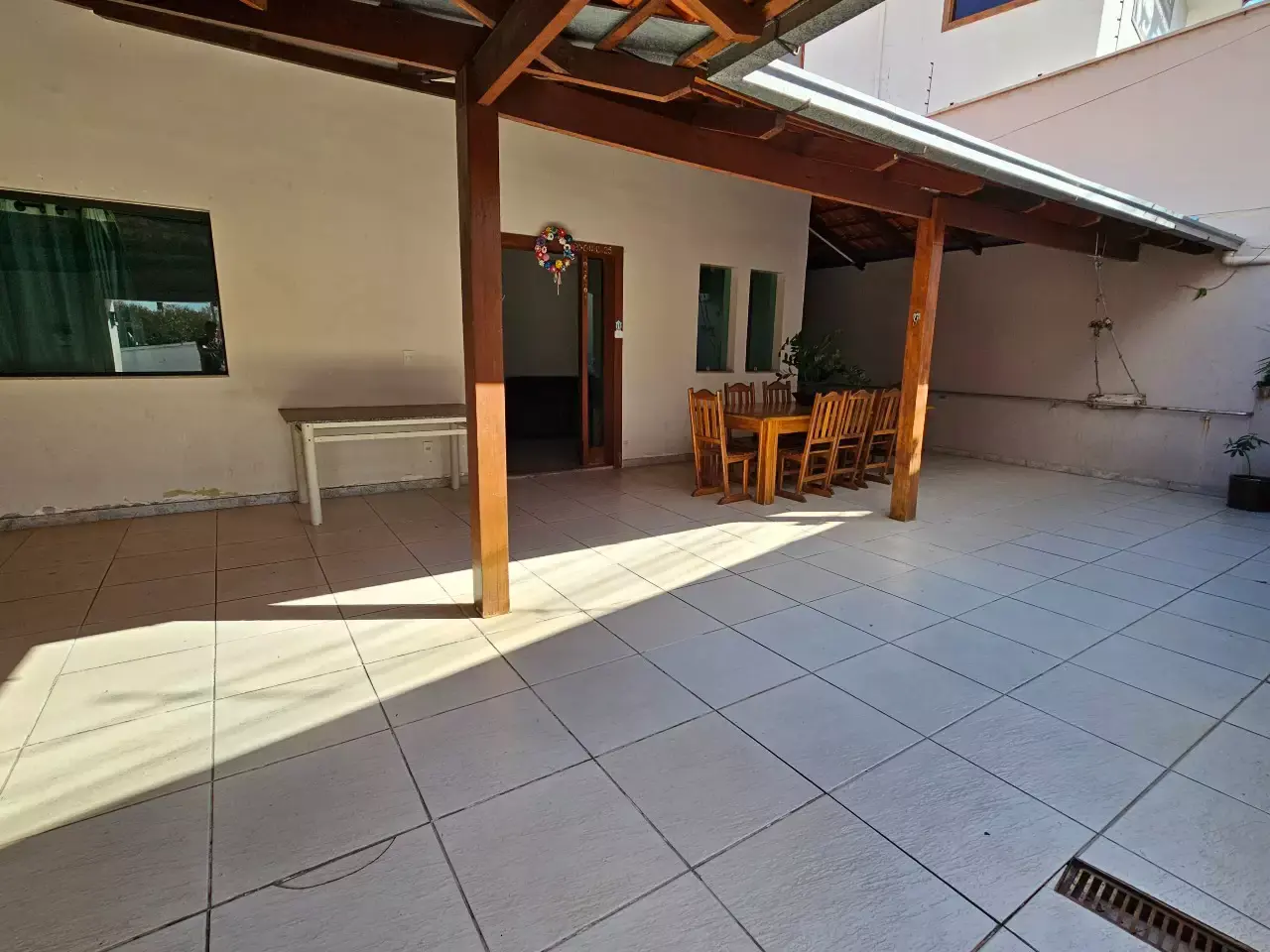 Casa à venda no Cerqueira Lima — 2 quartos, 2 vagas