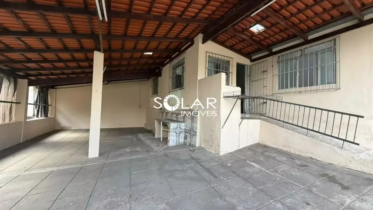 Casa para aluguel no bairro Santanense — 3 quartos