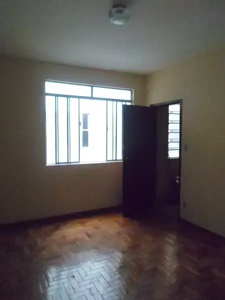 Apartamento para aluguel no bairro Centro, em Itaúna