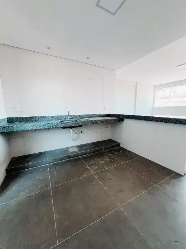 Apartamento à venda, 3 quartos, 1 suíte, 1 vaga no Padre Eustaquio