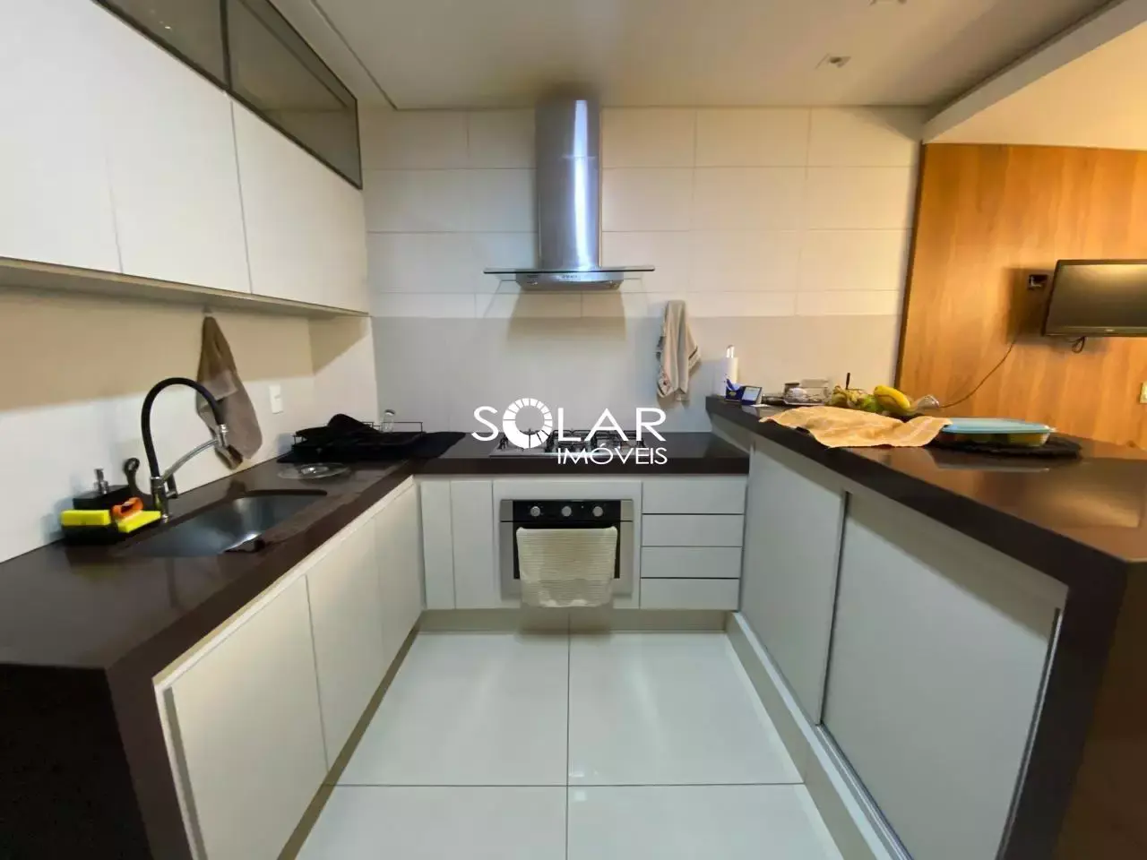 RARIDADE NO MERCADO: Apartamento com duas áreas externas próximo à Jove Soares no Centro de Itaúna