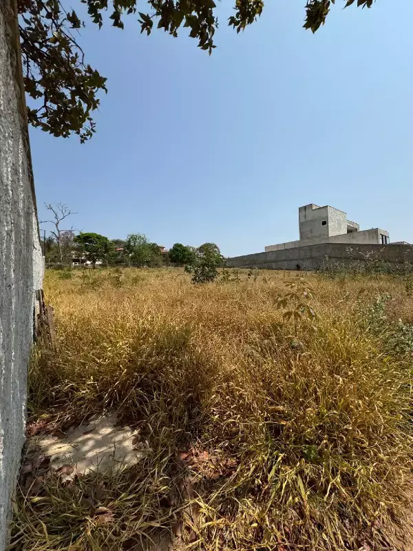Lote à venda no Recanto dos Pássaros