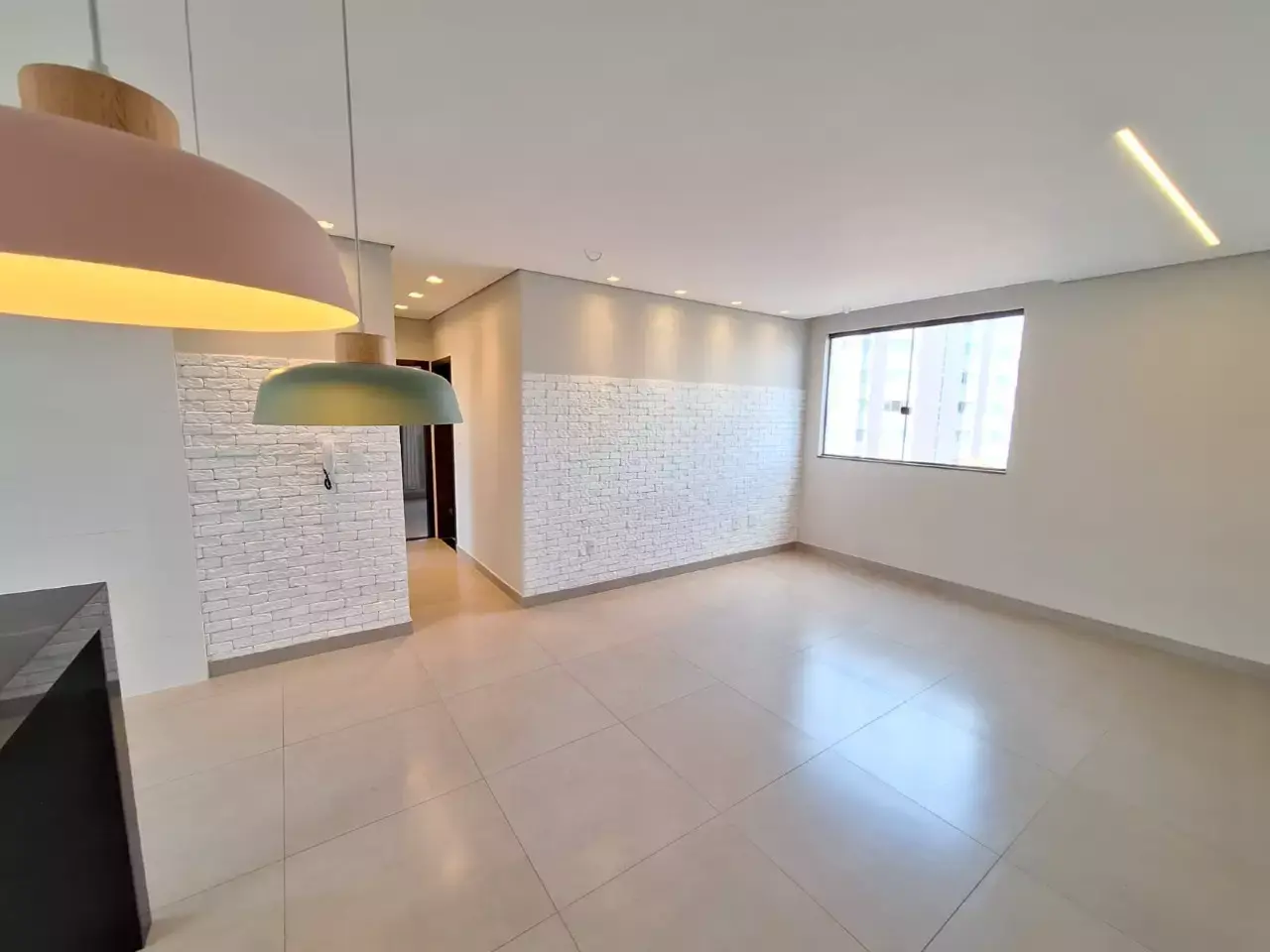 Apartamento com suíte e elevador — 3 quartos no Centro
