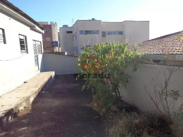 Barracão para aluguel nas Graças