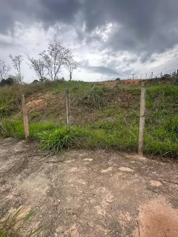 Lote 1.182 m² à venda no bairro Vale das Aroeiras