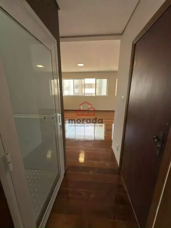 Cobertura à venda, 2 quartos, 1 suíte, 1 vaga, Centro