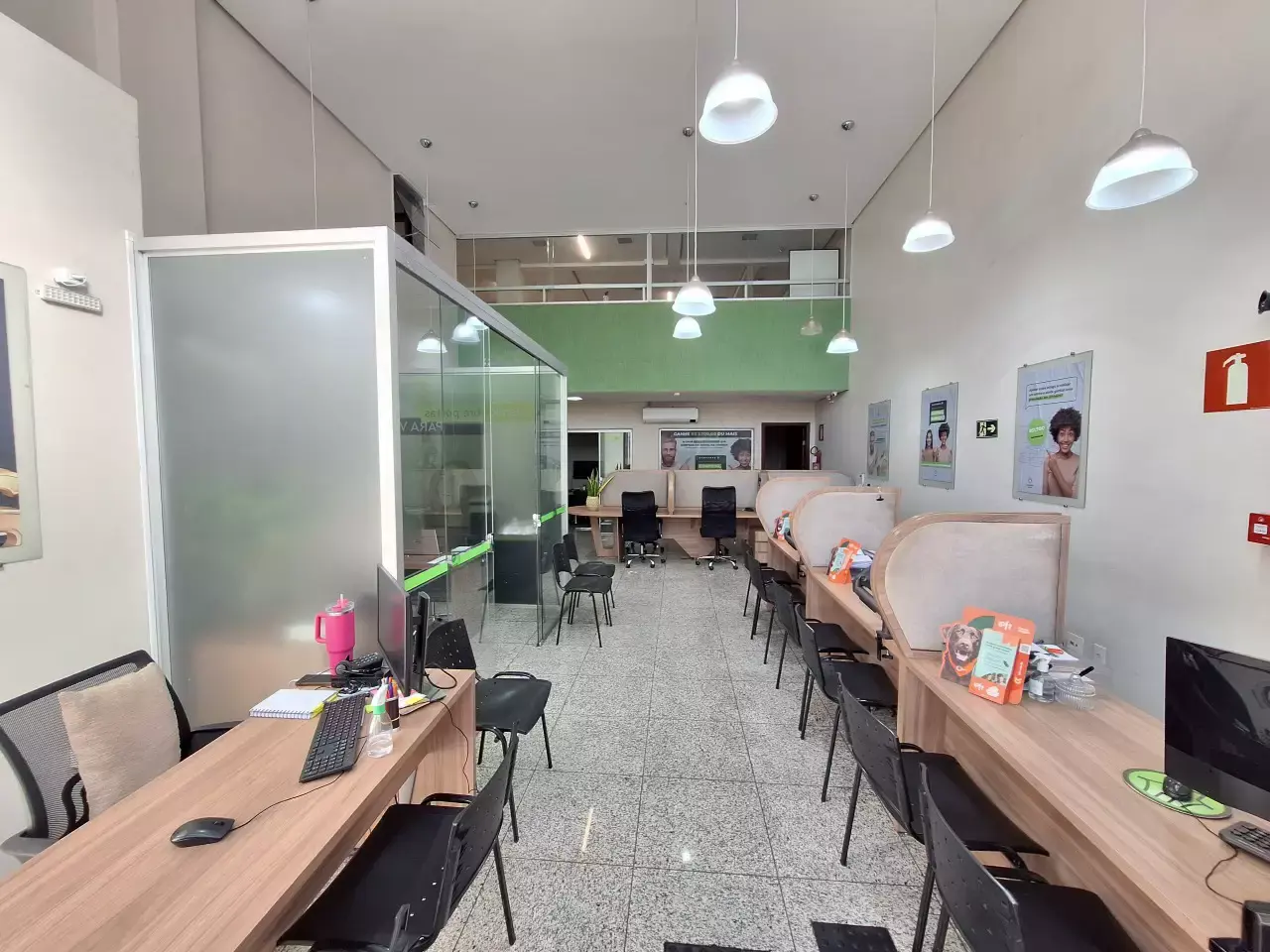Loja comercial para alugar no Centro — 260 m², 2 pavimentos