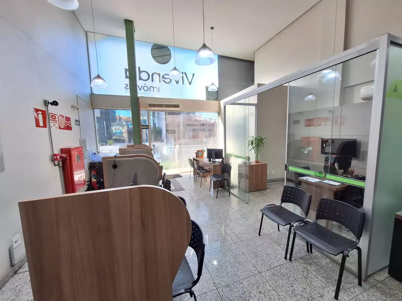 Loja comercial para alugar no Centro — 260 m², 2 pavimentos
