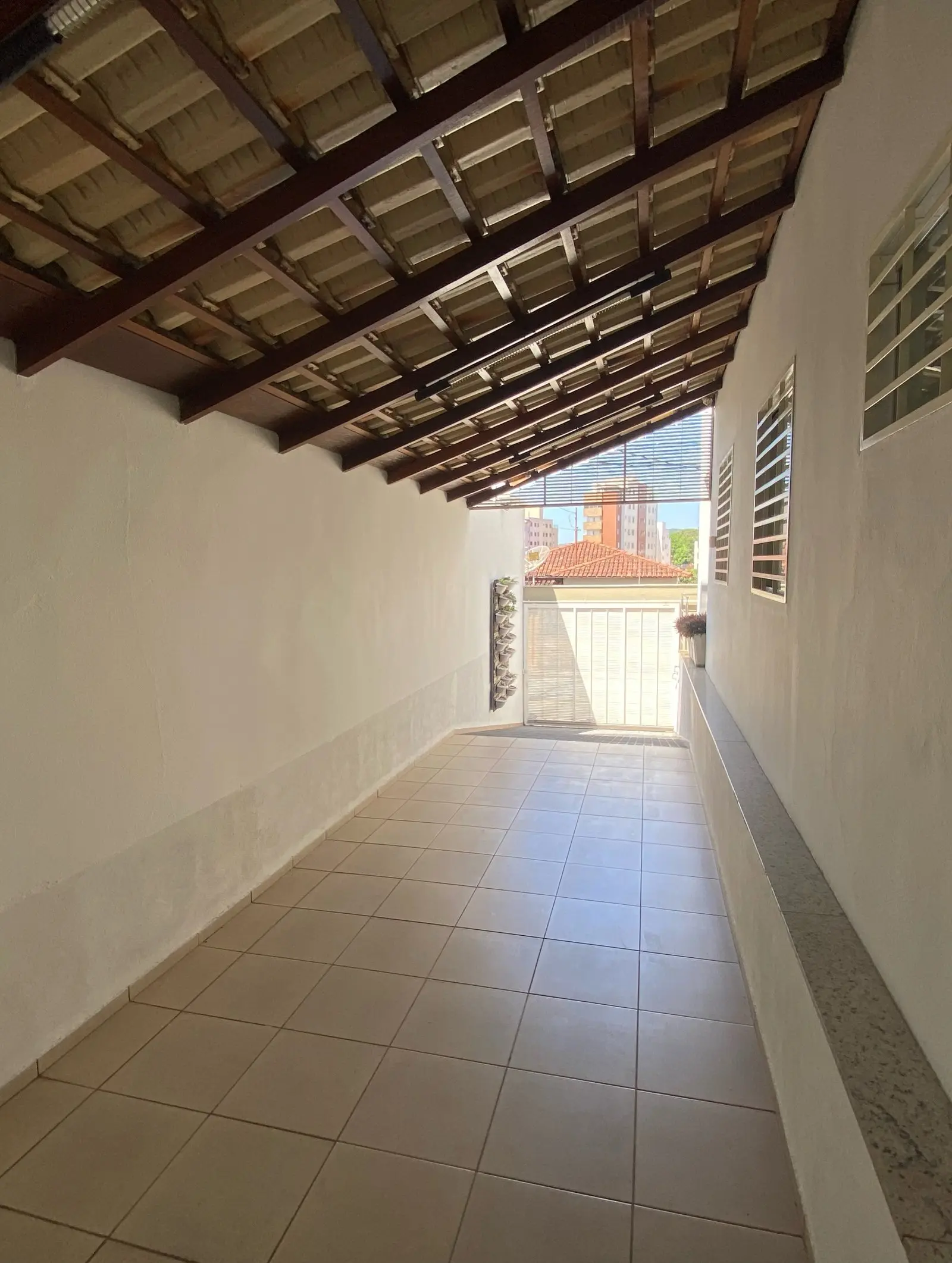 Casa à venda no Centro – 2 suítes, 156 m²