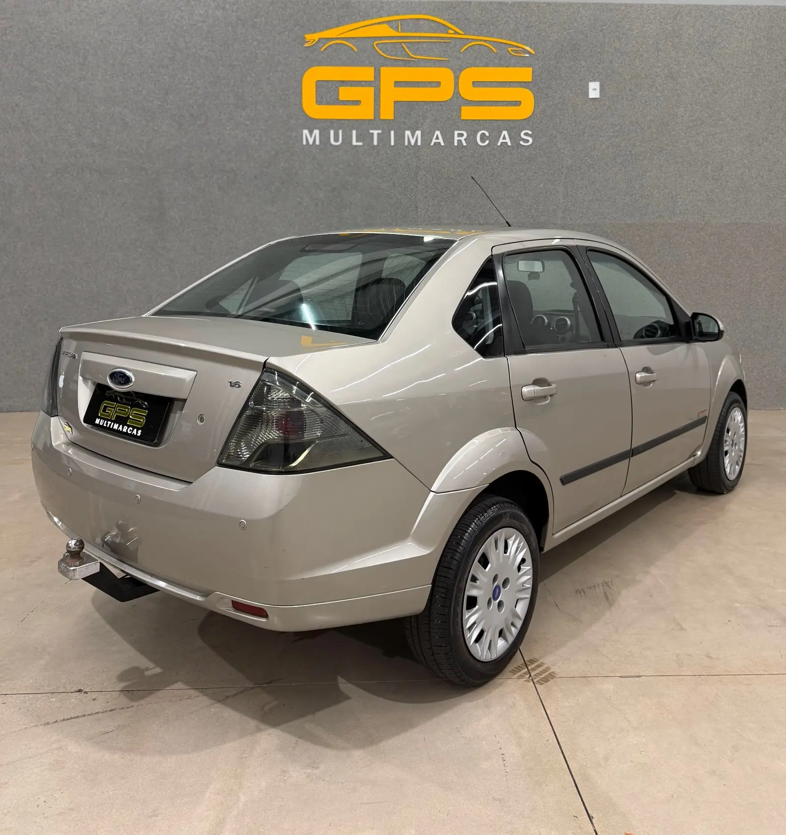 Ford Fiesta Sedan 1.6 2013 — R$ 35 mil