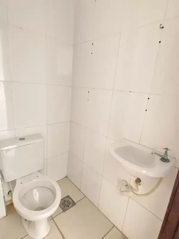 Loja para aluguel – 59 m², 2 banheiros no Santo Antônio