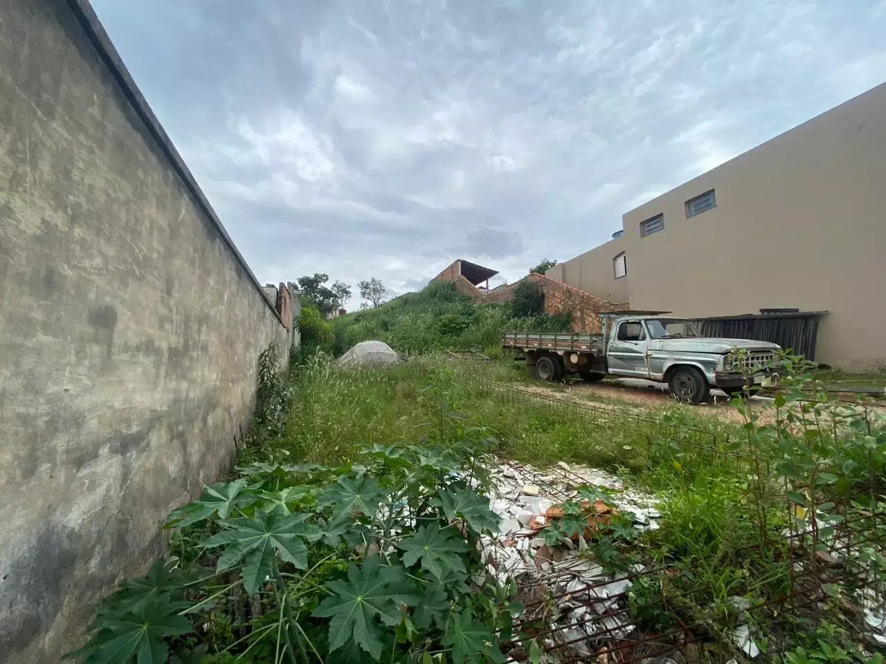 Lote à venda no Padre Eustáquio