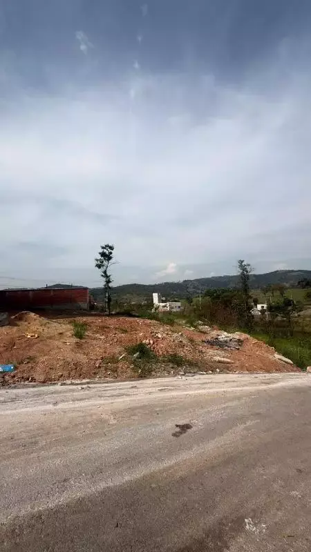 Lote à venda na Vila da Serra — 300 m²