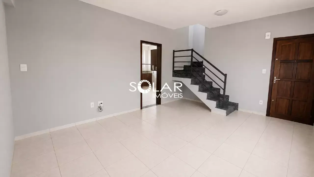Cobertura à venda no Residencial Santanense — 3 quartos, 111 m²