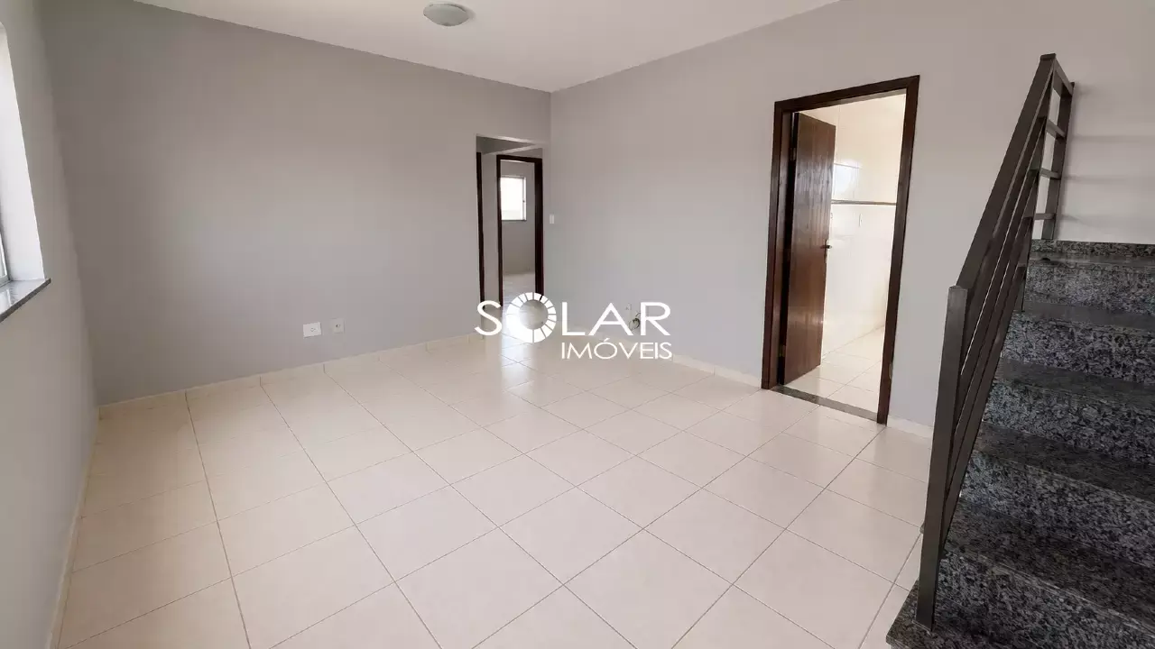 Cobertura à venda no Residencial Santanense — 3 quartos, 111 m²