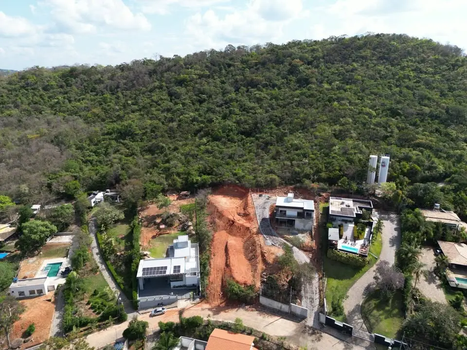 Terreno à venda no Alphaville I – 1.408 m²