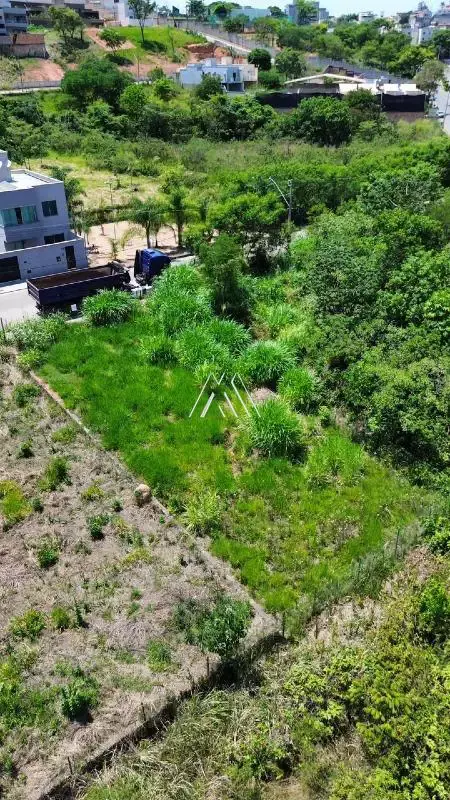 Lote de 400 m² à venda no Bairro Tropical