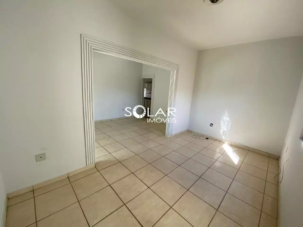 Casa para aluguel no bairro Jadir Marinho, em Itaúna