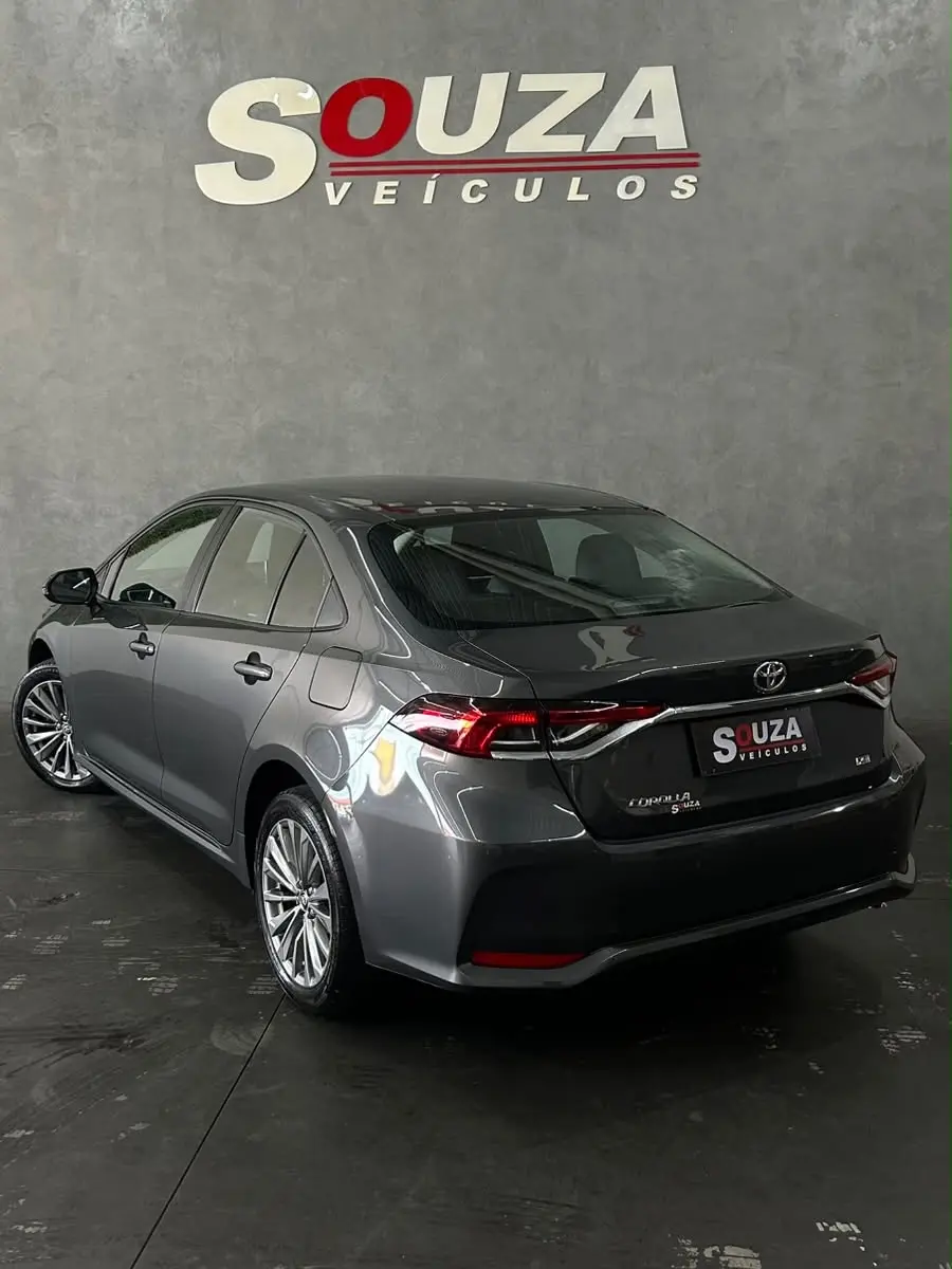 Toyota Corolla 2.0 XEI 2024 — 34 mil km, único dono