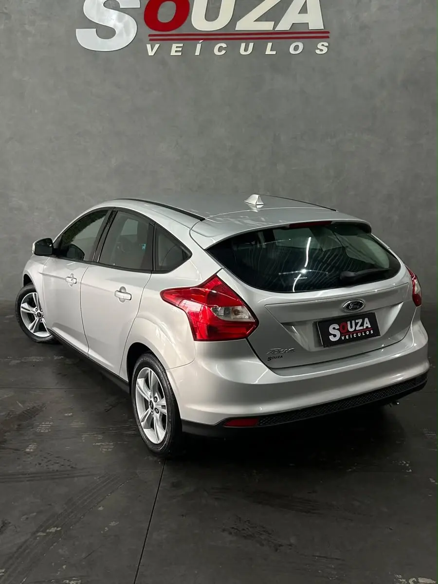 Ford Focus 1.6 SE Manual 2014 — 128 mil km